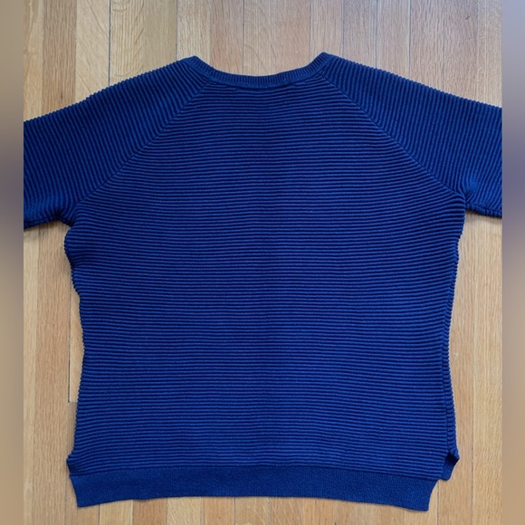French connection sweater - Picture 2 of 4